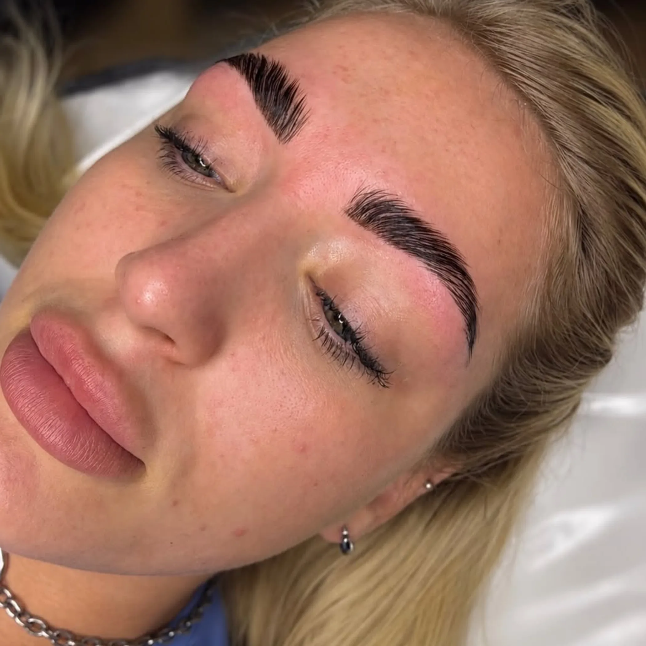 brow lamination result